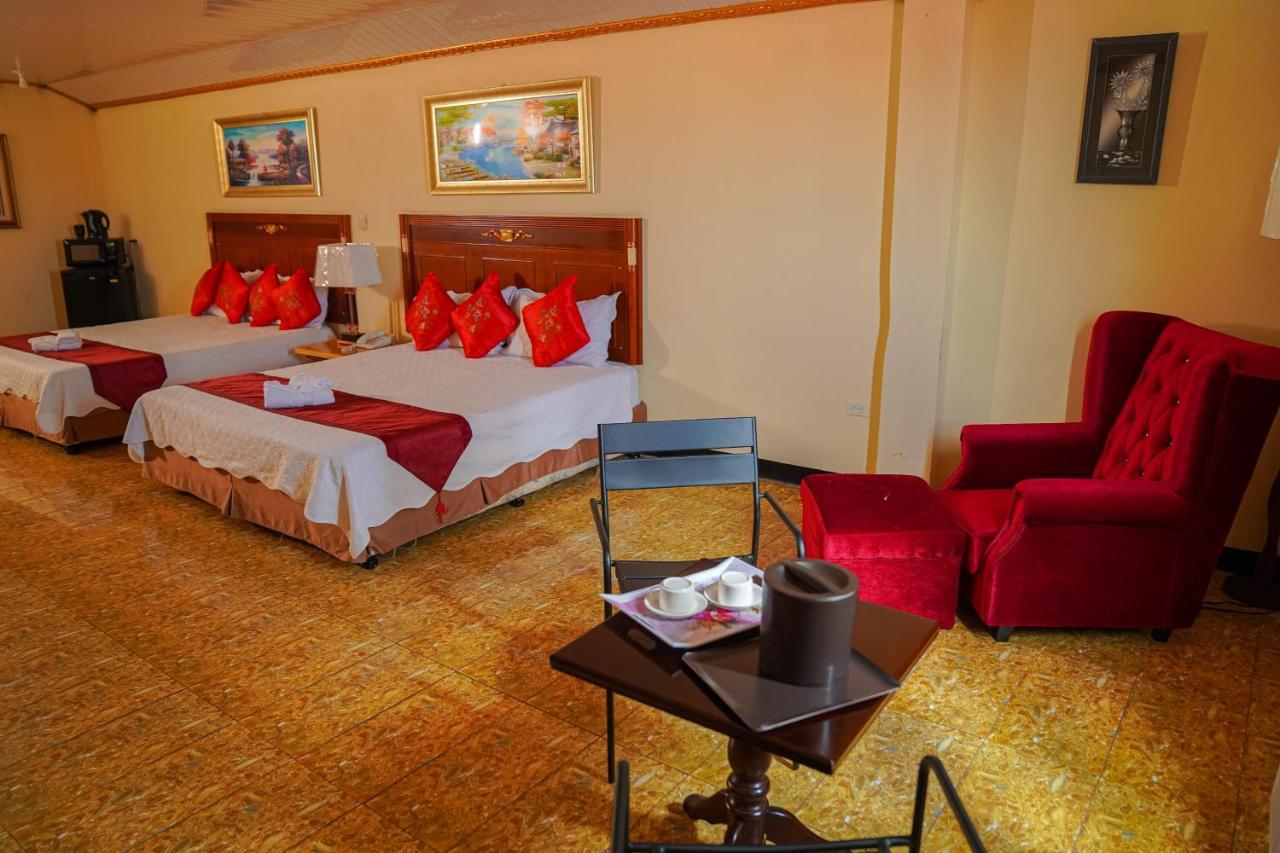 Metro Hotel Couva Экстерьер фото